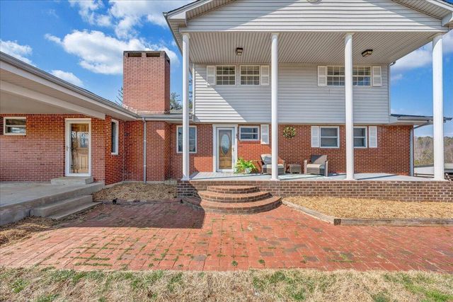 2555 Morgans Mill RD, Goodview, VA 24095