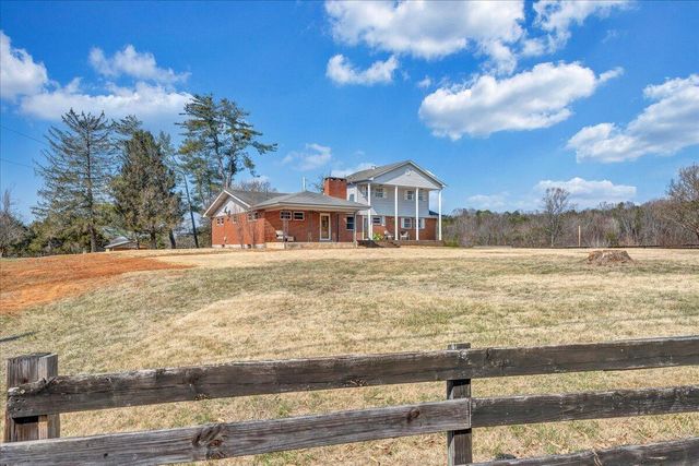 2555 Morgans Mill RD, Goodview, VA 24095