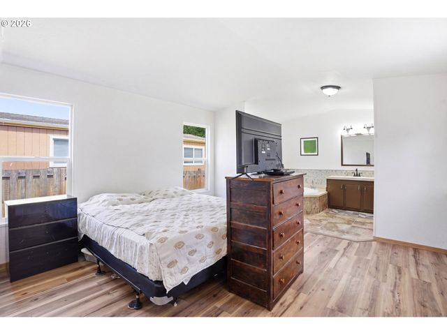 8750 Se 155TH Ave 22, Happy Valley, OR 97086