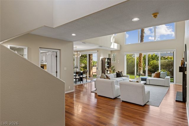 8325 Turtle Creek Circle, Las Vegas, NV 89113