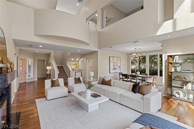 8325 Turtle Creek Circle, Las Vegas, NV 89113