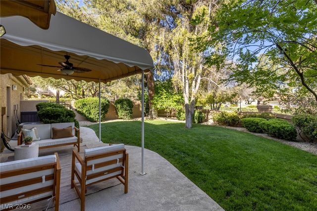 8325 Turtle Creek Circle, Las Vegas, NV 89113