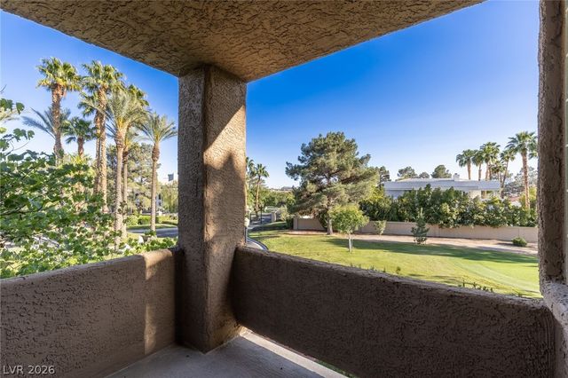 8325 Turtle Creek Circle, Las Vegas, NV 89113