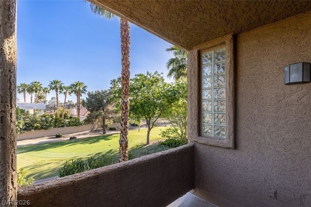 8325 Turtle Creek Circle, Las Vegas, NV 89113