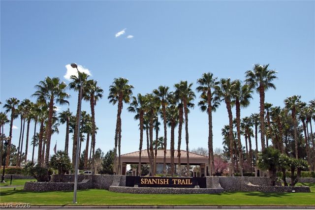 8325 Turtle Creek Circle, Las Vegas, NV 89113