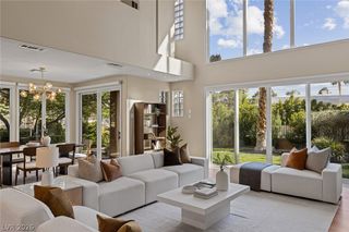 8325 Turtle Creek Circle, Las Vegas, NV 89113