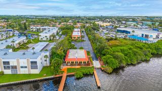 1982 SW Palm City Road I, Stuart, FL 34994