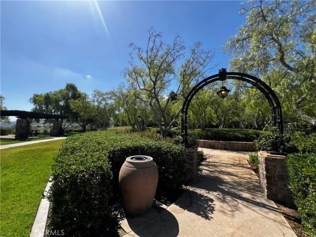 41 Hidden Trl, Irvine, CA 92603