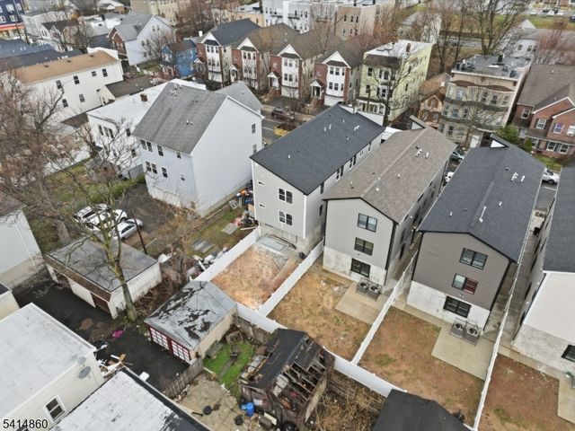589 S 18Th St, Newark City, NJ 07103