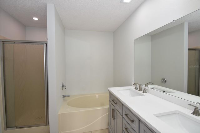 77 PEBBLE BEACH DRIVE, Palm Coast, FL 32164