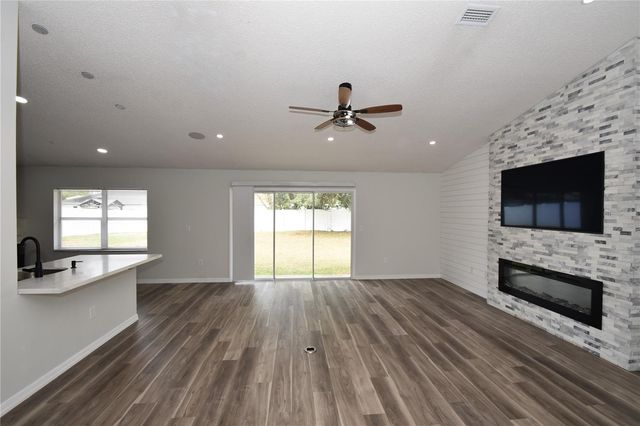 77 PEBBLE BEACH DRIVE, Palm Coast, FL 32164