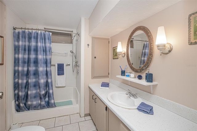 24437 HARBOR VIEW ROAD 13, Punta Gorda, FL 33980