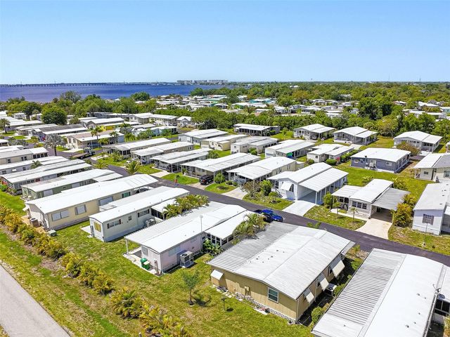 24437 HARBOR VIEW ROAD 13, Punta Gorda, FL 33980