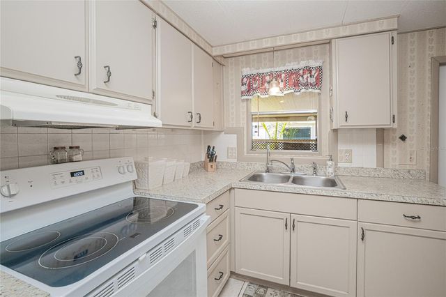 24437 HARBOR VIEW ROAD 13, Punta Gorda, FL 33980