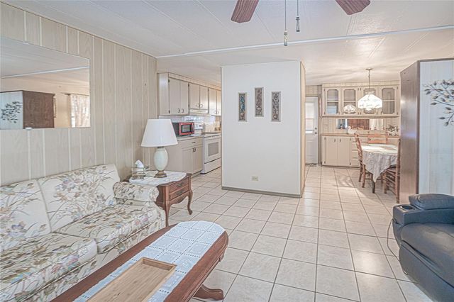 24437 HARBOR VIEW ROAD 13, Punta Gorda, FL 33980