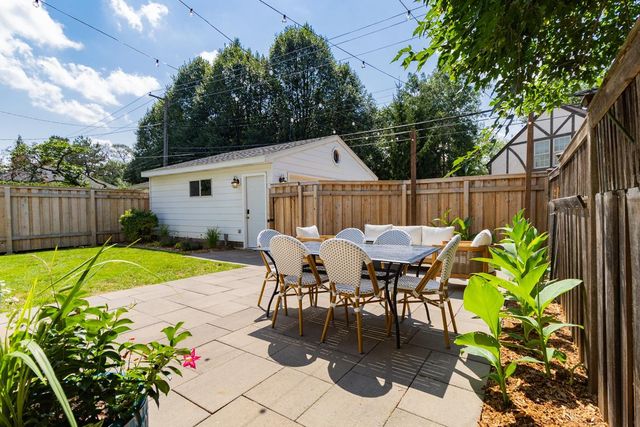 2912 Chowen Avenue S, Minneapolis, MN 55416