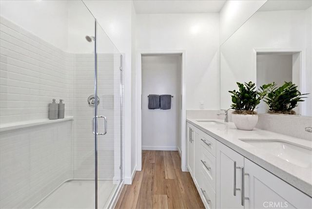 10728 Golden Koi C, El Monte, CA 91731