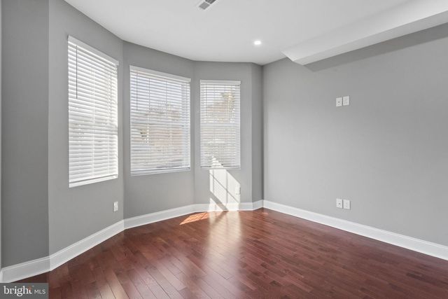 2602 DEACON ST, Philadelphia, PA 19129