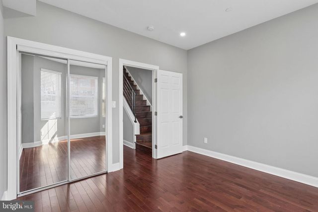 2602 DEACON ST, Philadelphia, PA 19129