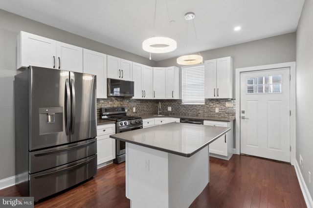 2602 DEACON ST, Philadelphia, PA 19129