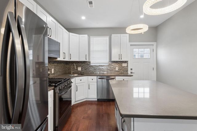 2602 DEACON ST, Philadelphia, PA 19129