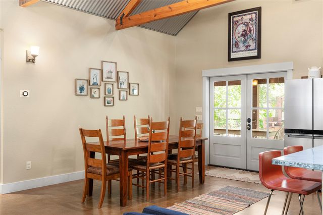 315 Hays ST, Dripping Springs, TX 78620