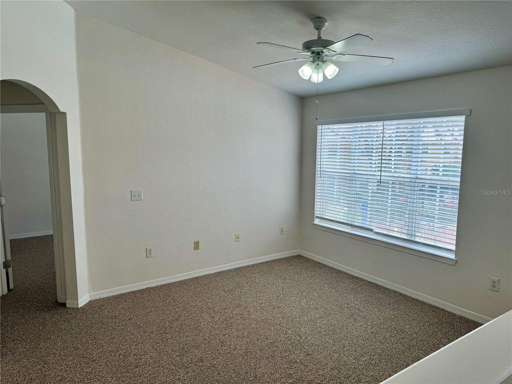 Image 12 of property listing at 832 GRAND REGENCY POINT 204, Altamonte Springs, FL 32714