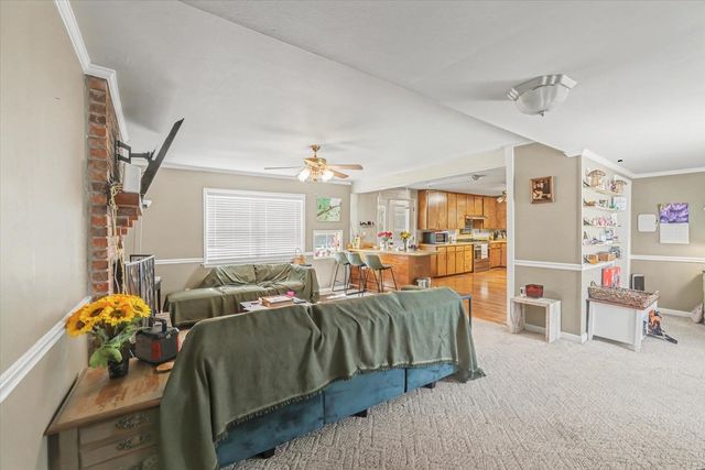 102 SE 1st Street, Havana, FL 32333