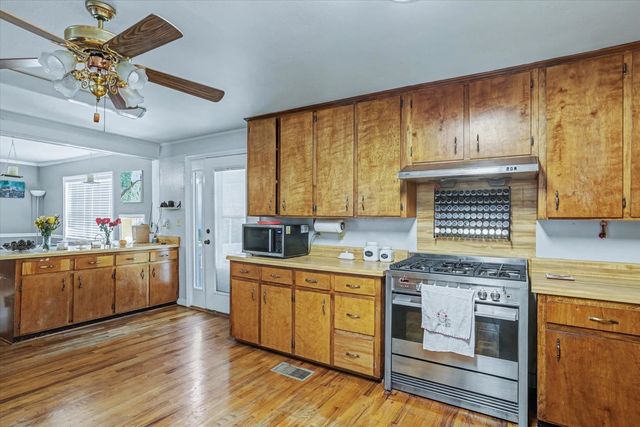 102 SE 1st Street, Havana, FL 32333