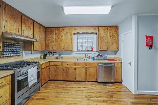 102 SE 1st Street, Havana, FL 32333