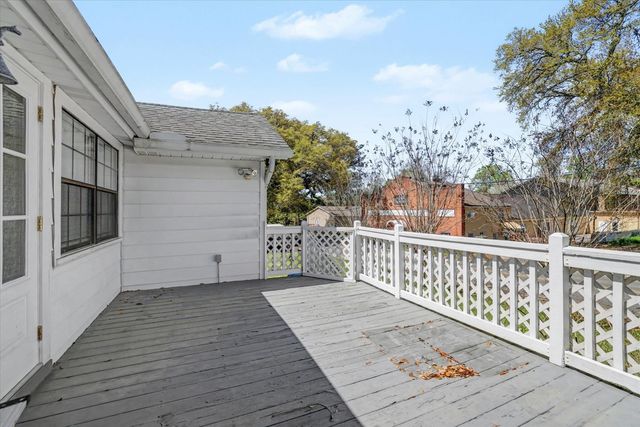 102 SE 1st Street, Havana, FL 32333