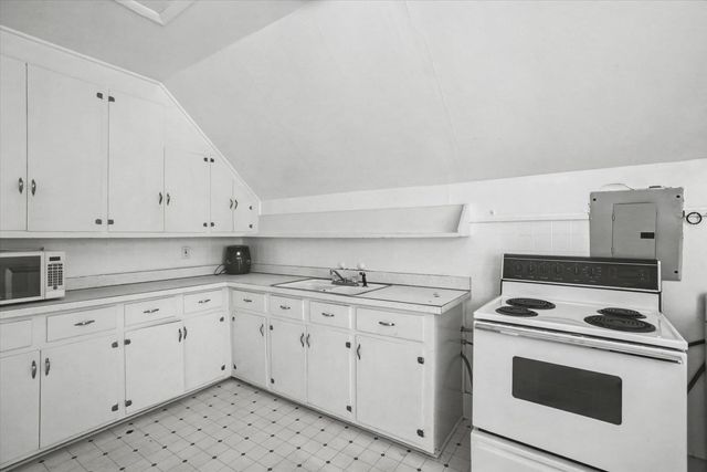 102 SE 1st Street, Havana, FL 32333