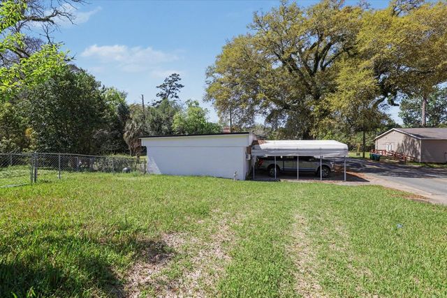 102 SE 1st Street, Havana, FL 32333