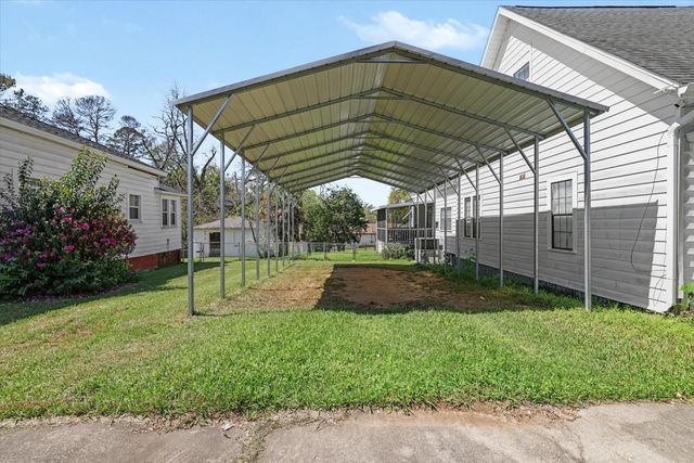 102 SE 1st Street, Havana, FL 32333