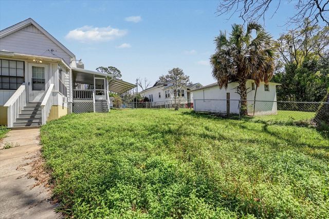 102 SE 1st Street, Havana, FL 32333