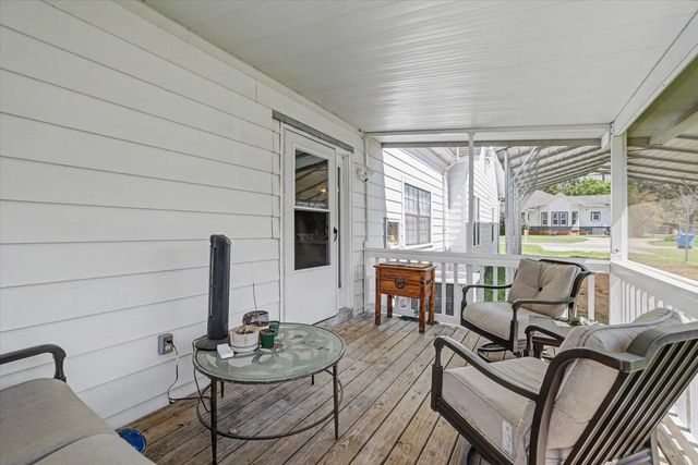 102 SE 1st Street, Havana, FL 32333