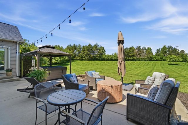 982 Brookmere Avenue, Tipp City, OH 45371