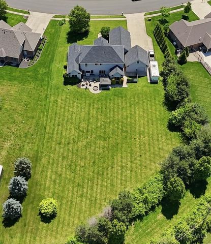 982 Brookmere Avenue, Tipp City, OH 45371