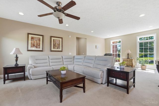 982 Brookmere Avenue, Tipp City, OH 45371