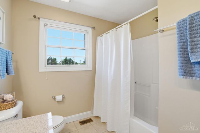 982 Brookmere Avenue, Tipp City, OH 45371