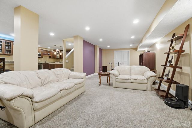 982 Brookmere Avenue, Tipp City, OH 45371