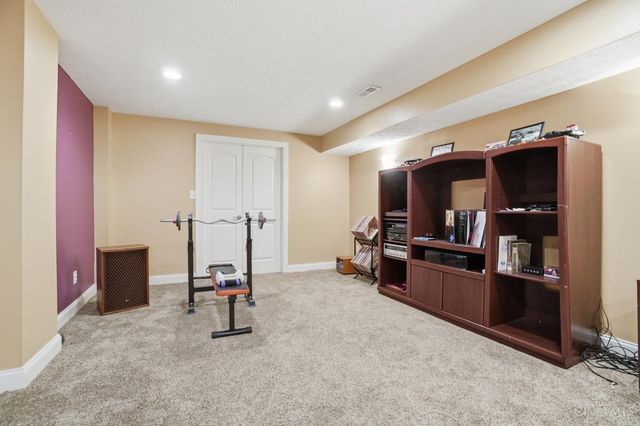 982 Brookmere Avenue, Tipp City, OH 45371