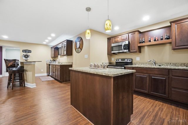 982 Brookmere Avenue, Tipp City, OH 45371