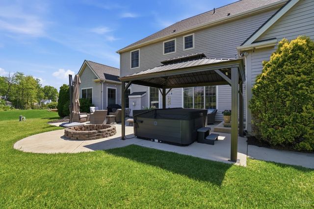 982 Brookmere Avenue, Tipp City, OH 45371