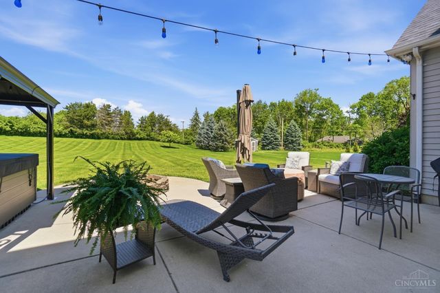 982 Brookmere Avenue, Tipp City, OH 45371