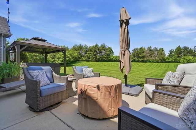 982 Brookmere Avenue, Tipp City, OH 45371