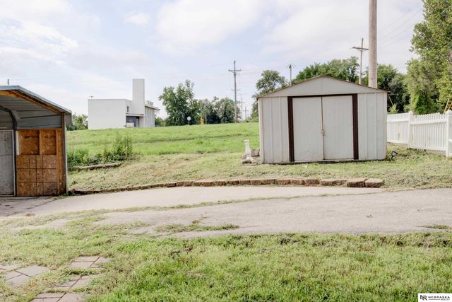 2517 N 28th Avenue, Omaha, NE 68111