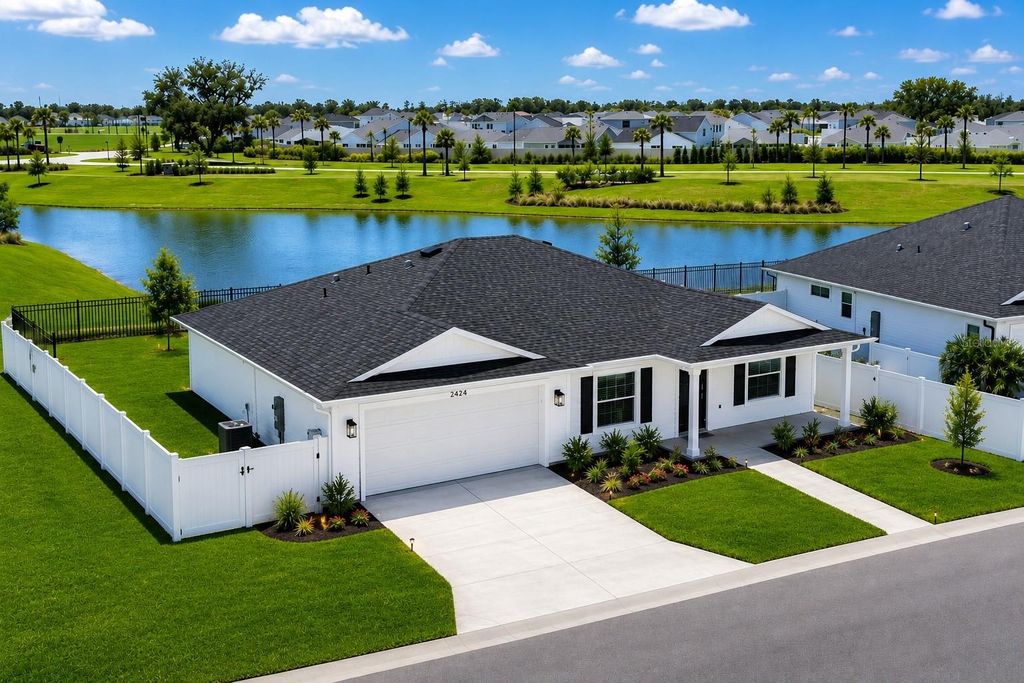 2440 BOWLING TERRACE, Middleton, FL 34762