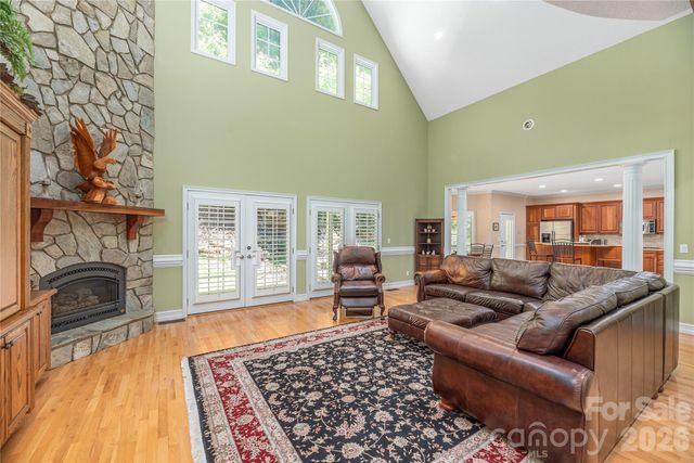 554 Breckenridge Road, Waynesville, NC 28785