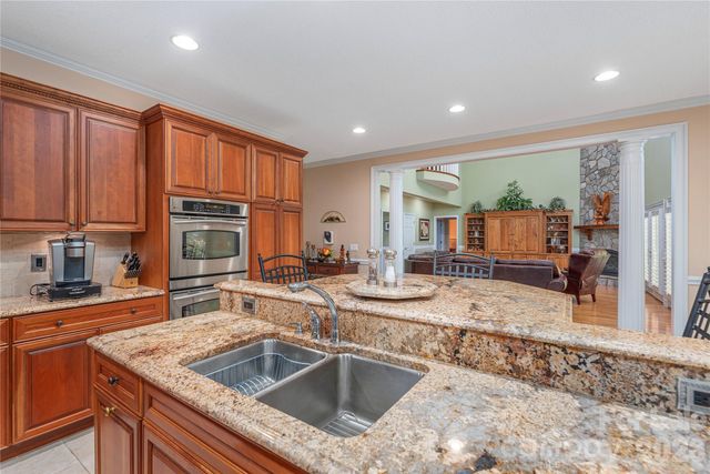 554 Breckenridge Road, Waynesville, NC 28785